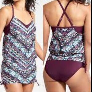 Athleta Floral Blousey Tankini. Size 32 B/C. EUC